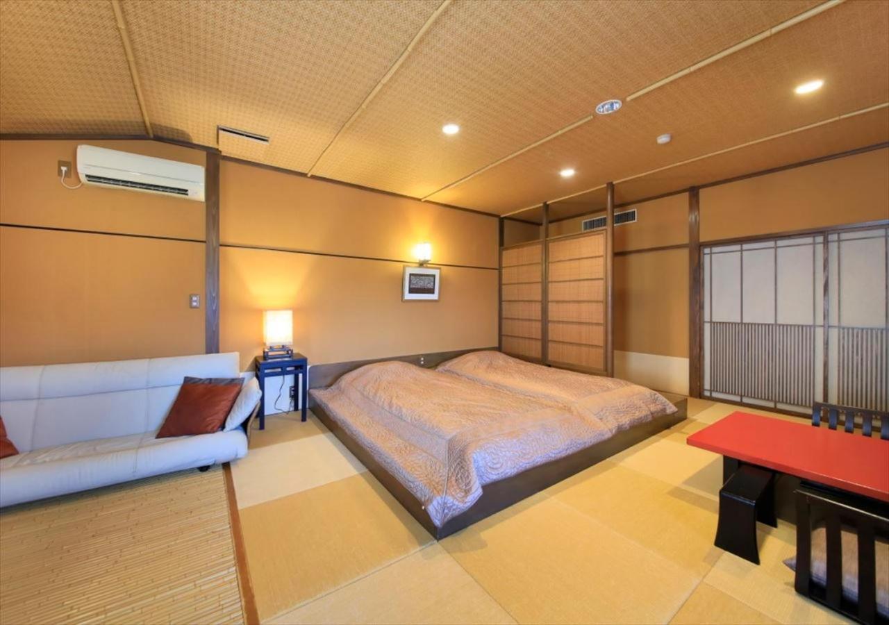 Saikatei Jidaiya Hotel Kaminoyama Phòng bức ảnh